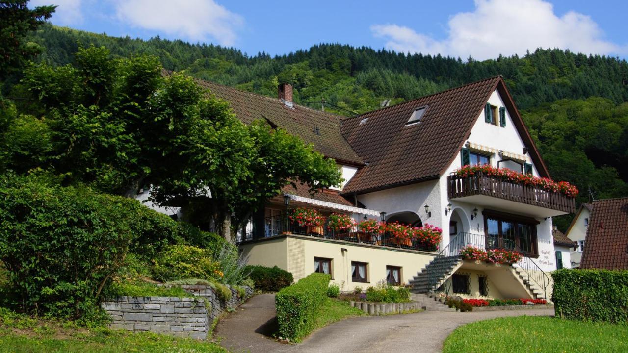 Landgasthof Gruener Baum Badenweiler Luaran gambar