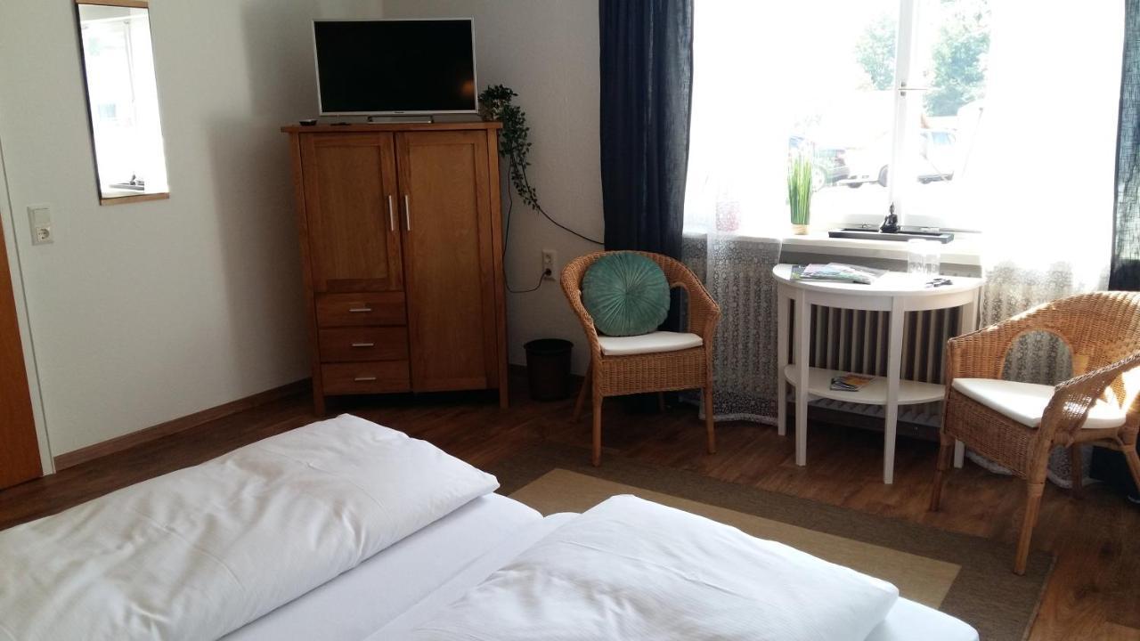 Landgasthof Gruener Baum Badenweiler Luaran gambar